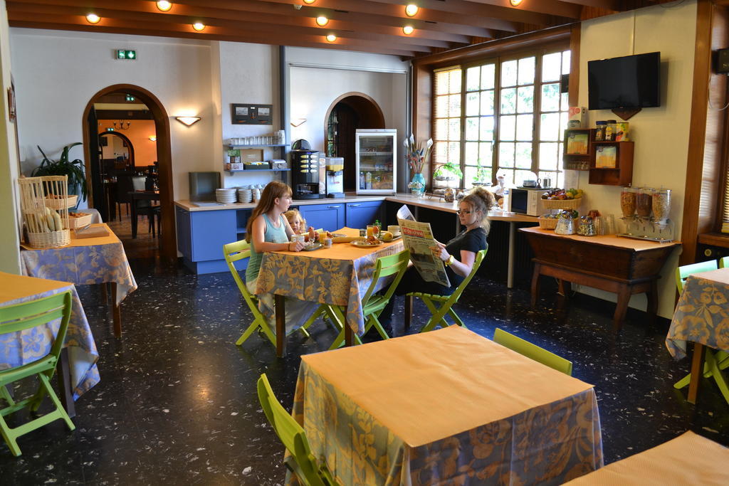 Hotel Restaurant Davat Brison-Saint-Innocent Esterno foto