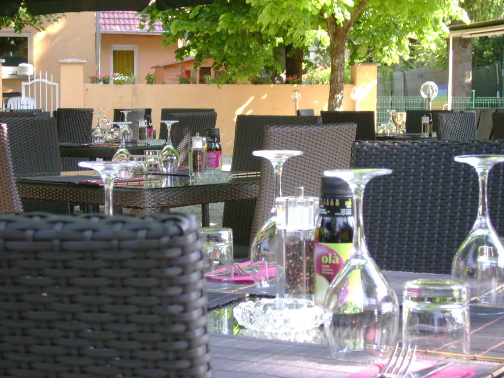 Hotel Restaurant Davat Brison-Saint-Innocent Esterno foto